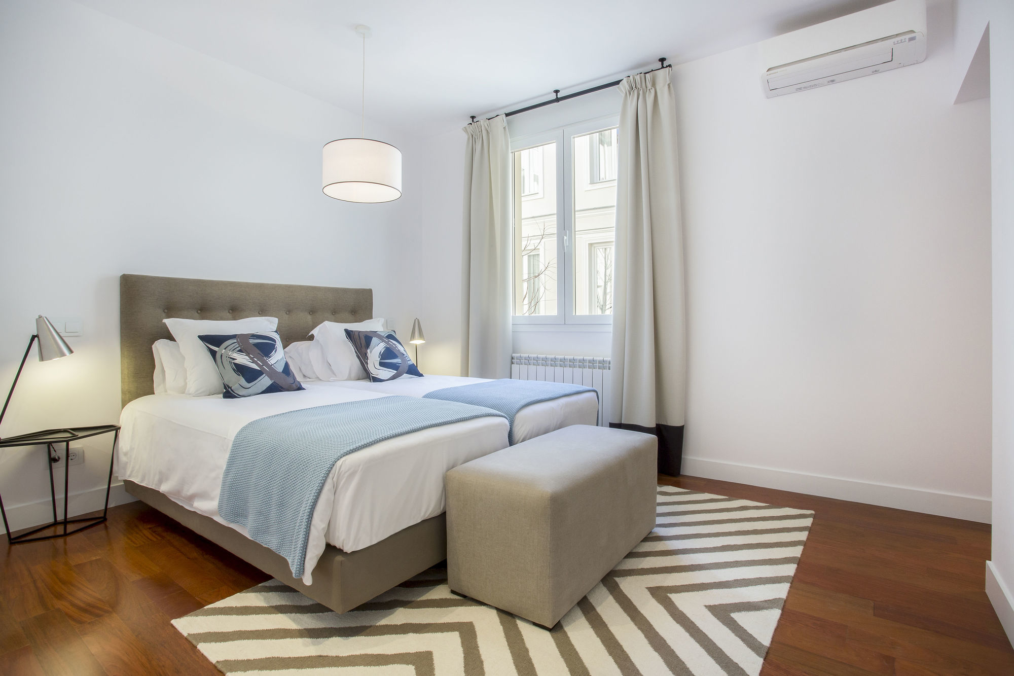 Slow Suites Augusto Madrid Interior photo